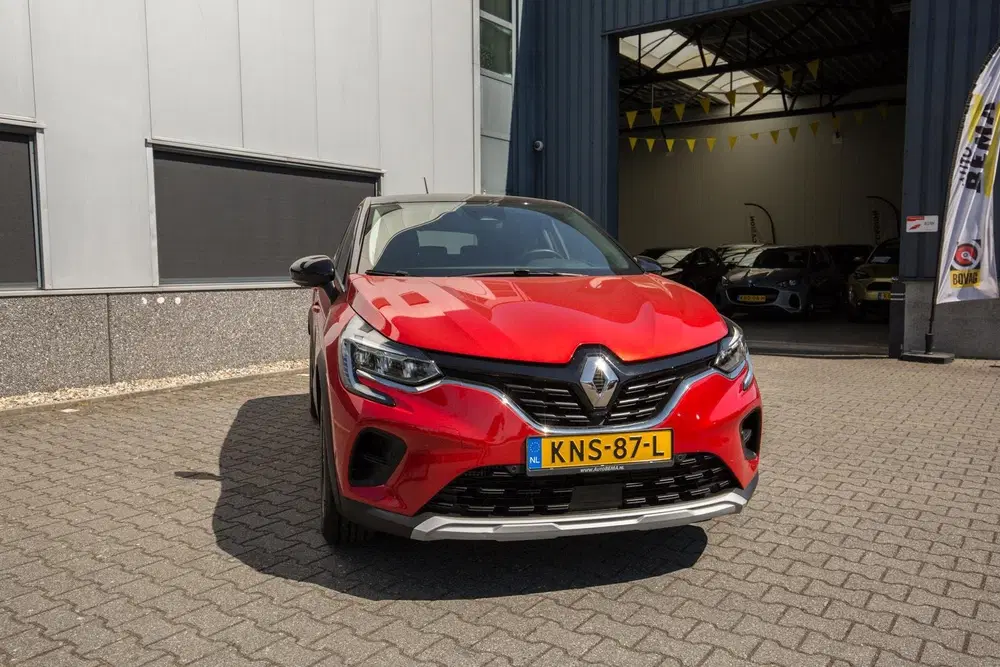 Renault Captur 1.0 TCe 90 evolution uit 2024, foto 2