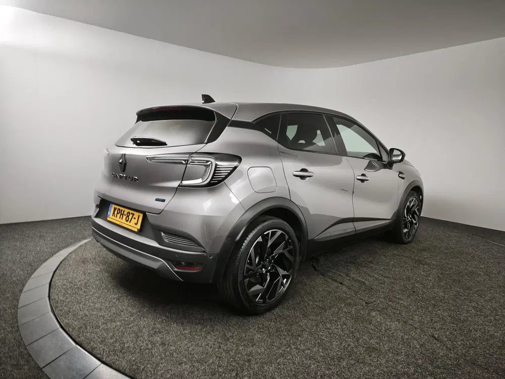 Renault Captur 1.6 E-Tech full hybrid 145 esprit Alpine uit 2025, foto 2