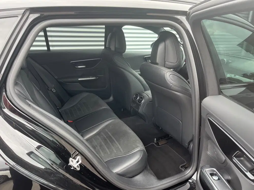 Mercedes-Benz C-Klasse 200 AMG Line (bj 2022) uit 2022, foto 12