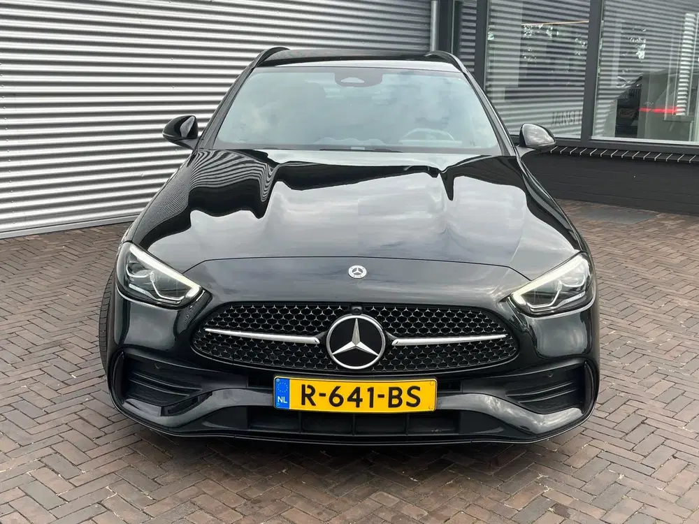 Mercedes-Benz C-Klasse 200 AMG Line (bj 2022) uit 2022, foto 6
