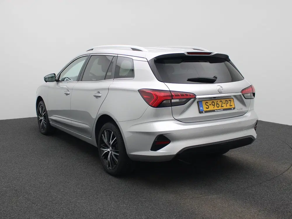 MG MG5 Long Range Luxury 61 kWh uit 2023, foto 3