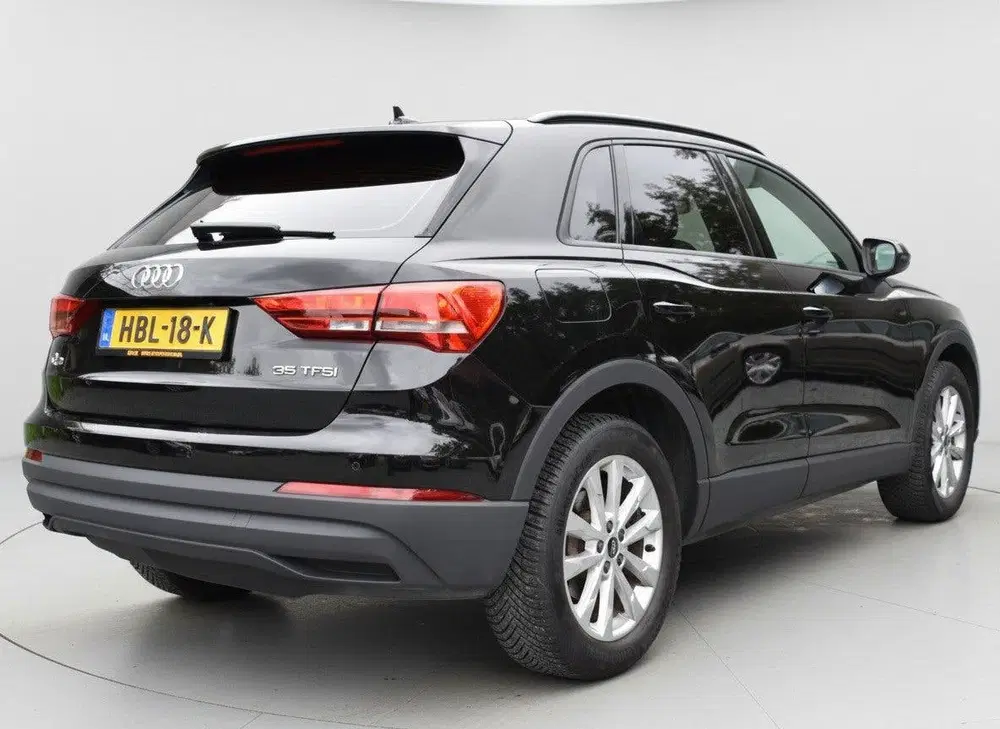 Audi Q3 35TFSI 150PK S-TRONIC PRO LINE STOELVERW V uit 2022, foto 3