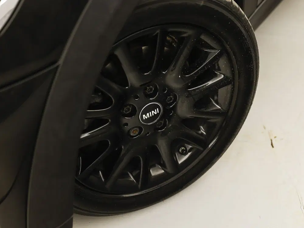 Mini One 1.5 Essential Black Sport (VIRTUAL COCKPIT uit 2021, foto 14