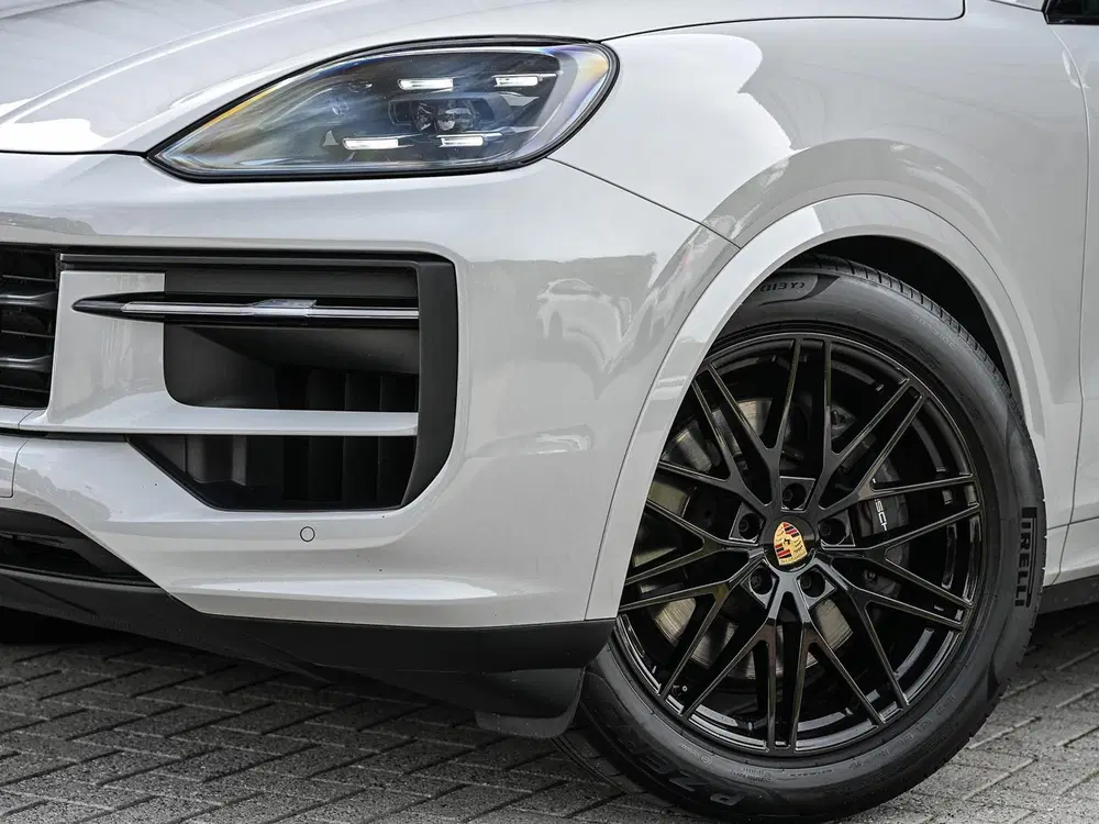 Porsche Cayenne Cayenne Coupé 3.0 E-Hybrid uit 2024, foto 6
