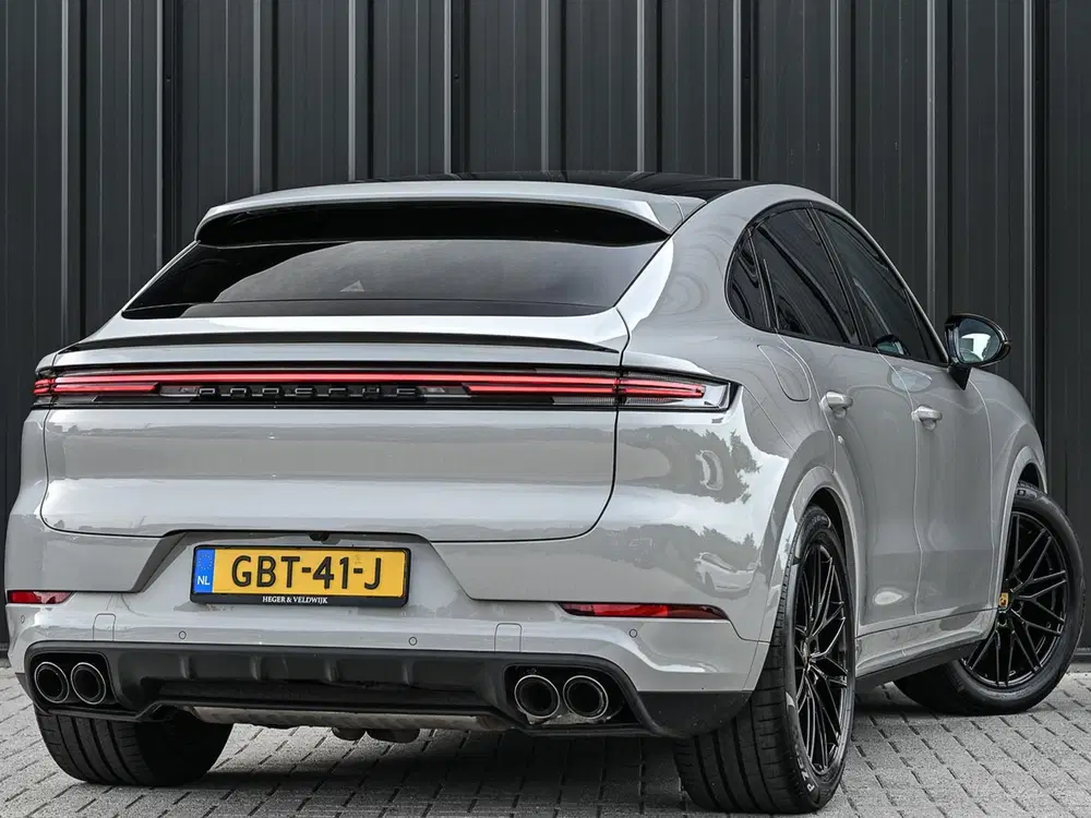 Porsche Cayenne Cayenne Coupé 3.0 E-Hybrid uit 2024, foto 7