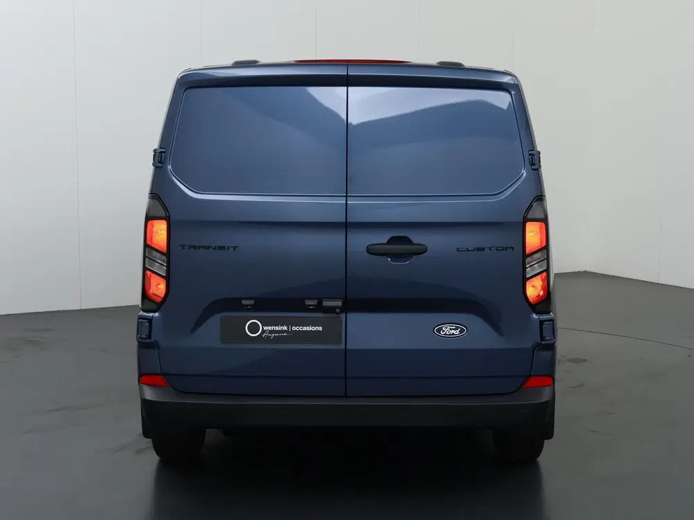 Ford Transit Custom 320 uit 2024, foto 4