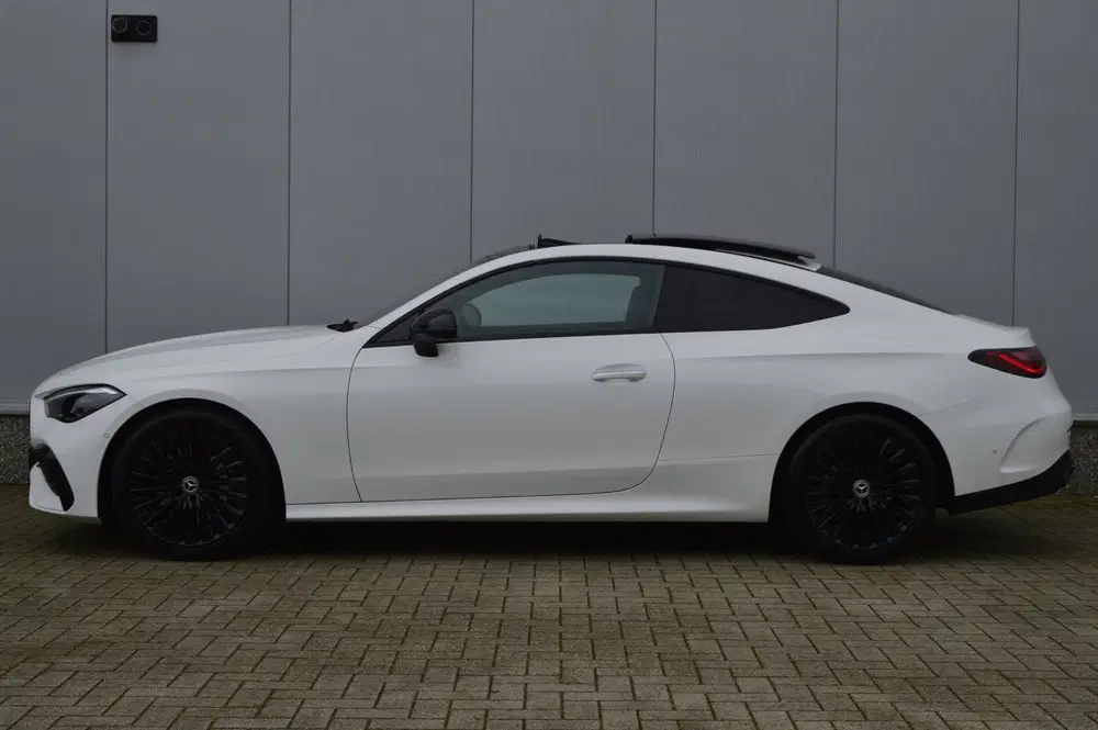 Mercedes-Benz CLE CLE Coupé 180 AMG Premium Plus Night Editi uit 2025, foto 8