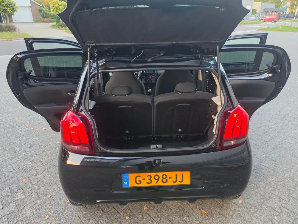 Peugeot 108 1.0 E-vti 72pk 5D 2019 Zwart Grote Onderho uit 2019, foto 11