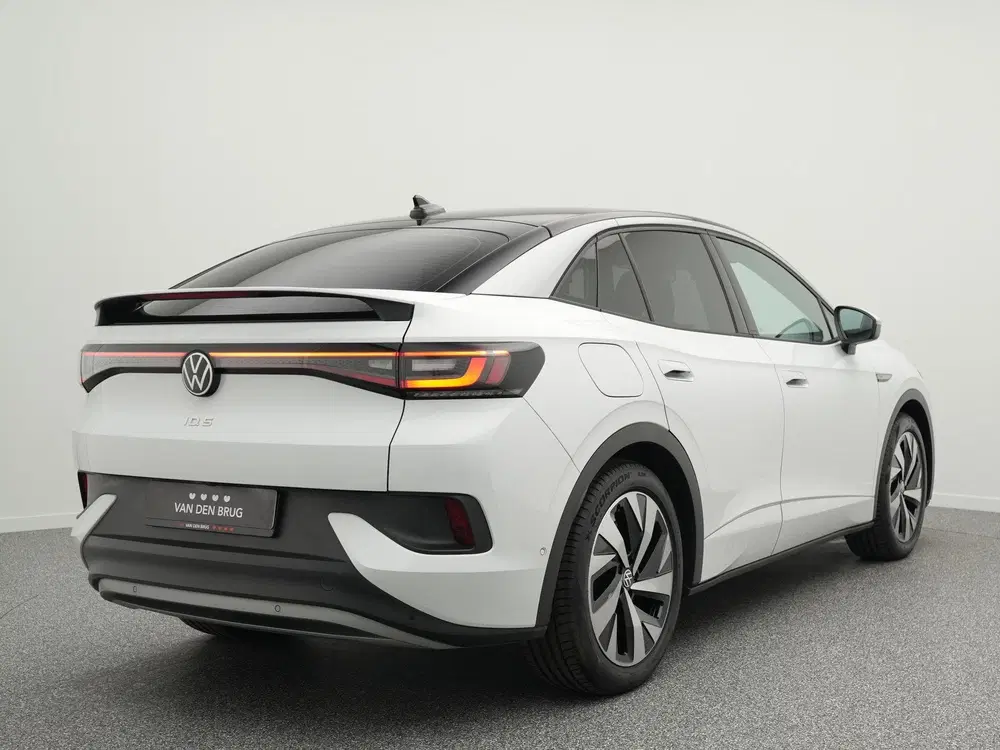 Volkswagen ID.5 Pro 77 kWh 204PK uit 2022, foto 2