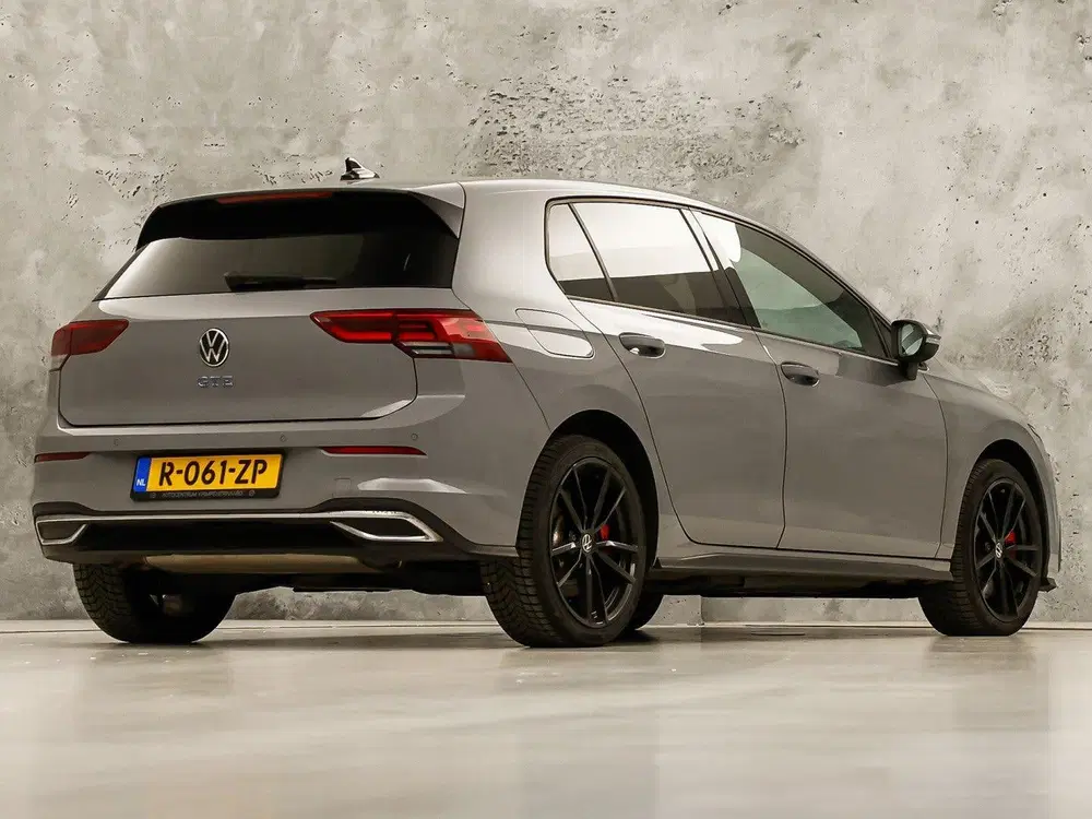 Volkswagen Golf 1.4 eHybrid GTE 245Pk Automaat (NARDO GREY uit 2020, foto 5