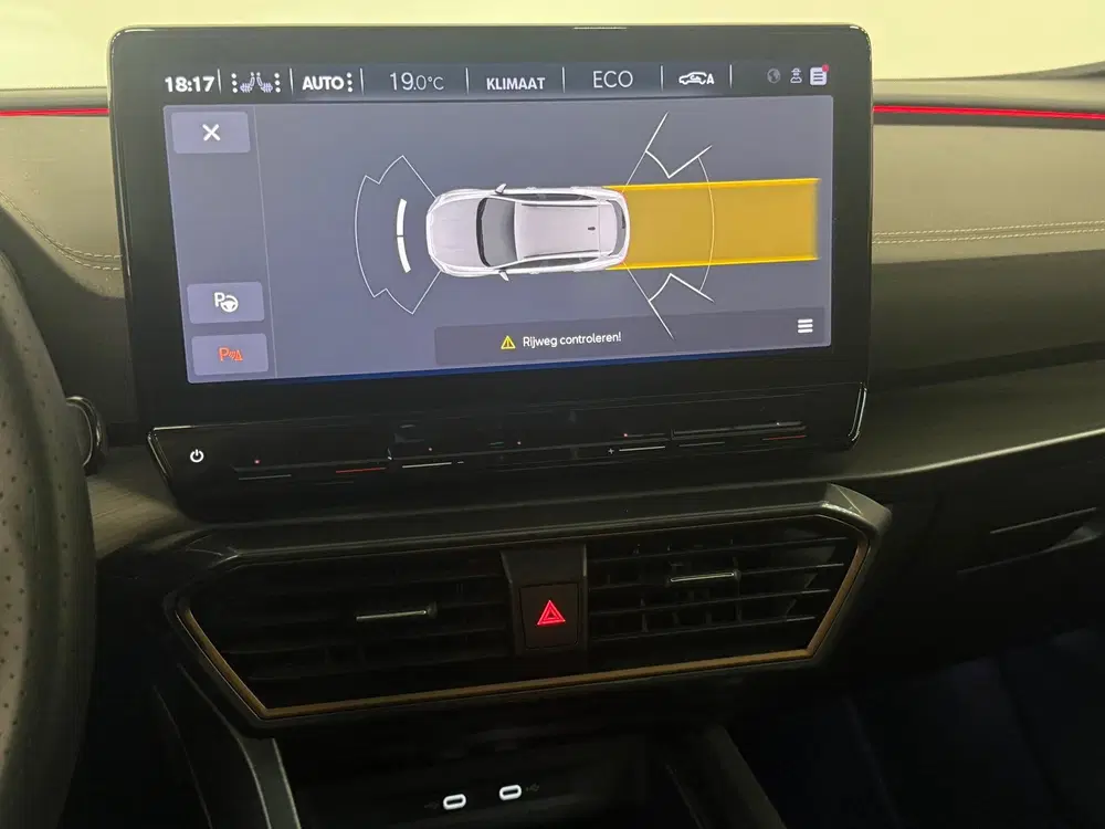 Cupra Formentor 1.4 e-Hybrid VZ Black Edition Pano Leder uit 2022, foto 9