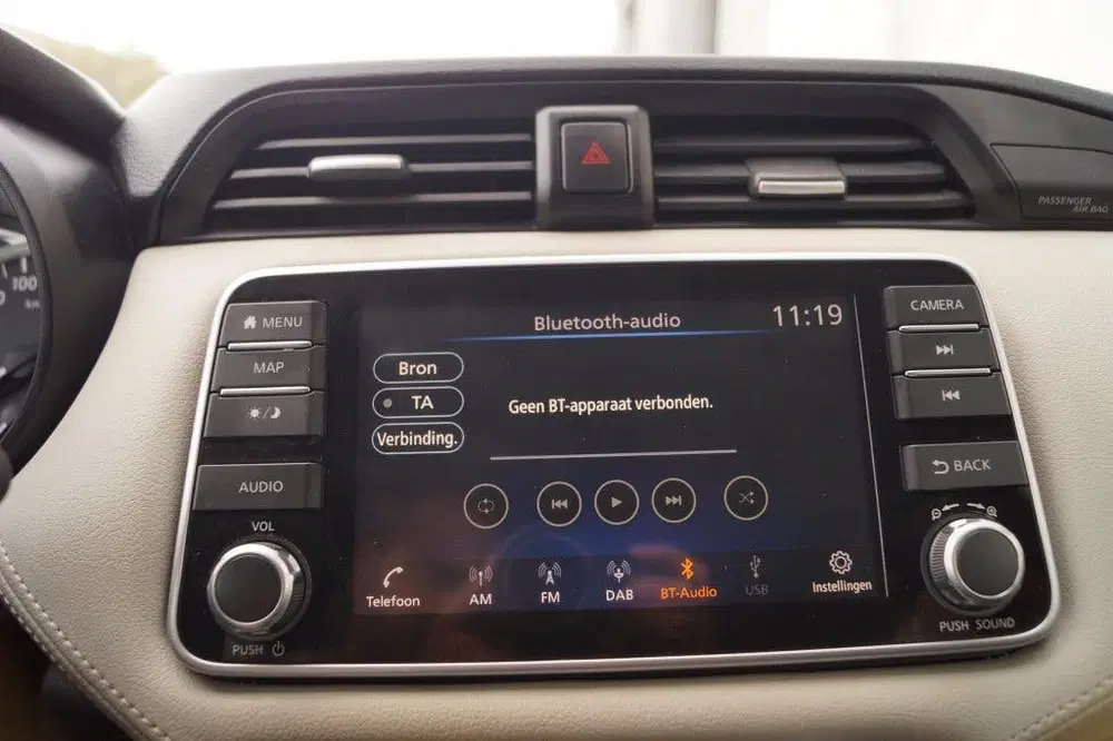 Nissan Micra 1.0 IG-T N-Connecta -NAVI-AIRCO-CAM- (bj 2 uit 2020, foto 13