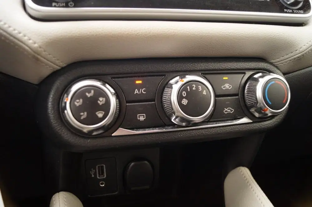 Nissan Micra 1.0 IG-T N-Connecta -NAVI-AIRCO-CAM- (bj 2 uit 2020, foto 15