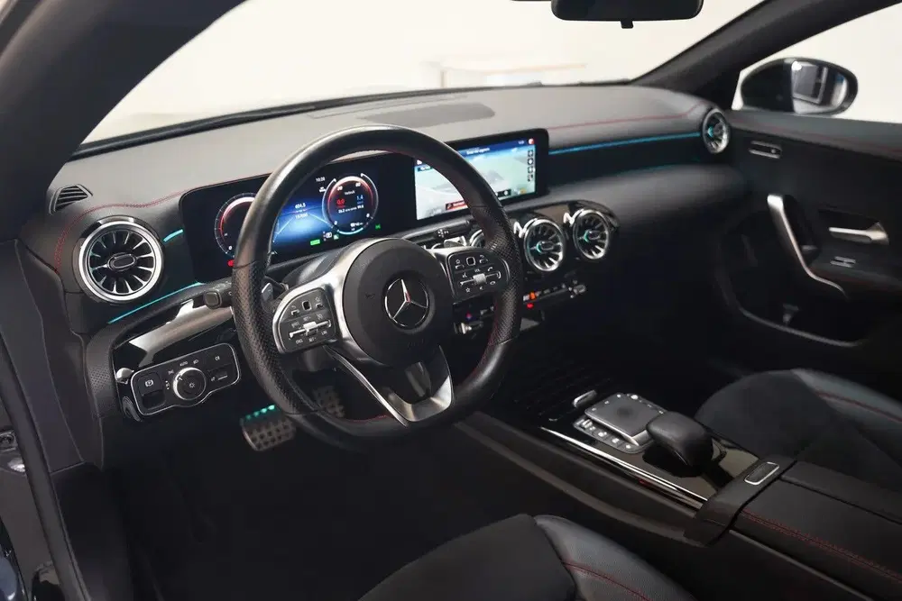 Mercedes-Benz CLA Shooting Brake 250e AMG Line Night uit 2022, foto 15