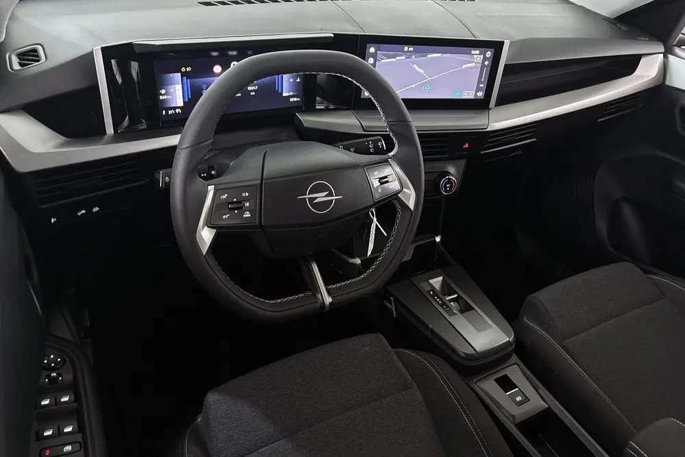 Opel Frontera 1.2 Turbo Hybrid Edition Achteruitrijcamer uit 2026, foto 5