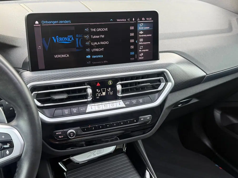 BMW X3 XDrive30e High Executive M Sport X3M Pano uit 2022, foto 9