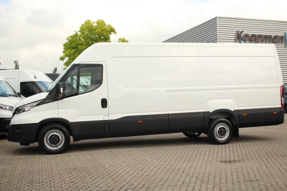 Iveco Daily 2.3 160pk 410L L4H2 uit 2024, foto 11