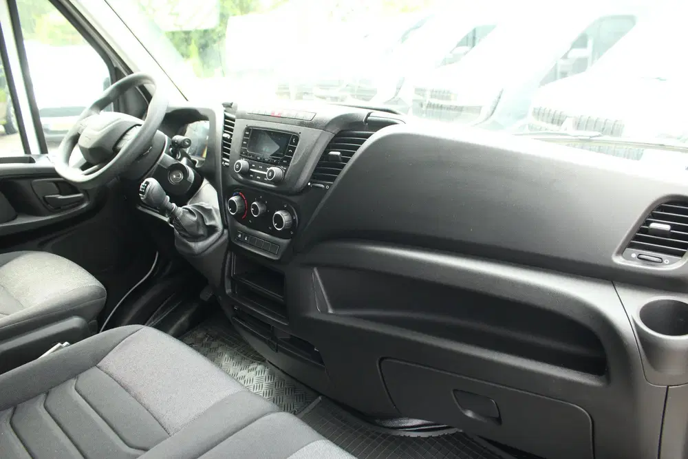 Iveco Daily 2.3 160pk 410L L4H2 uit 2024, foto 14