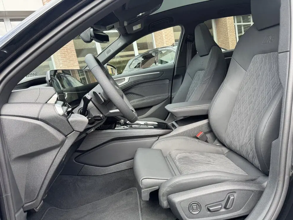 Audi A6 2.0 e-hybrid quattro S edition uit 2025, foto 10