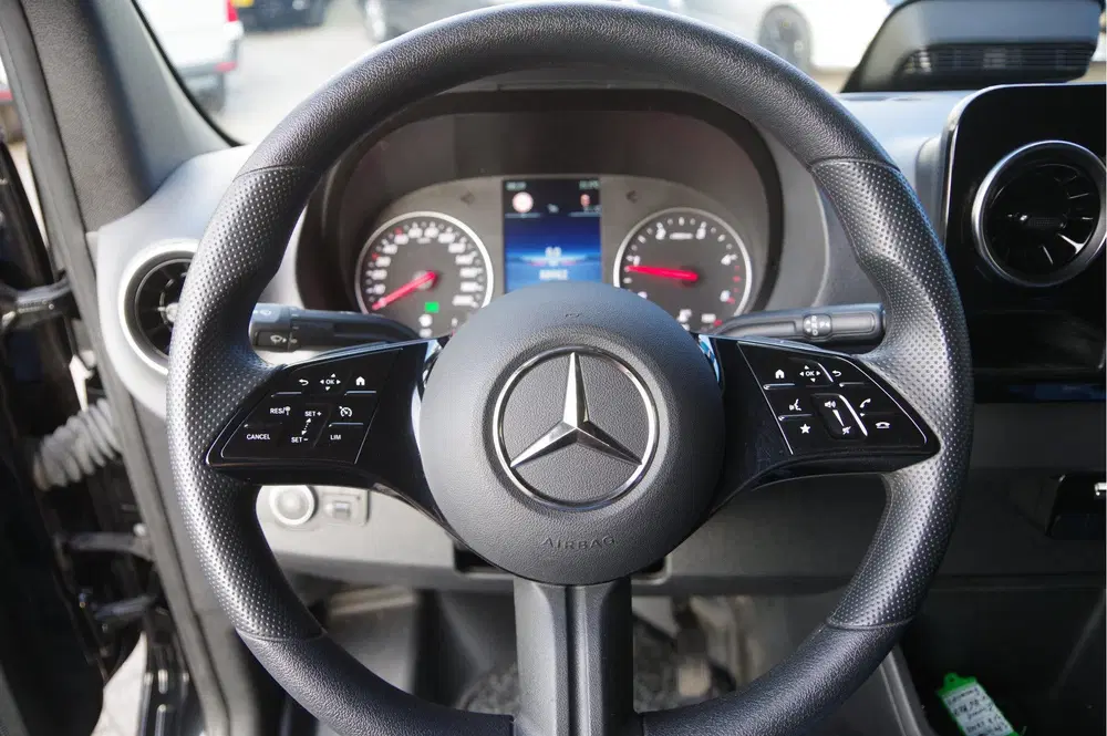 Mercedes-Benz Sprinter 317 1.9 CDI L2H2 3-ZITS uit 2024, foto 9