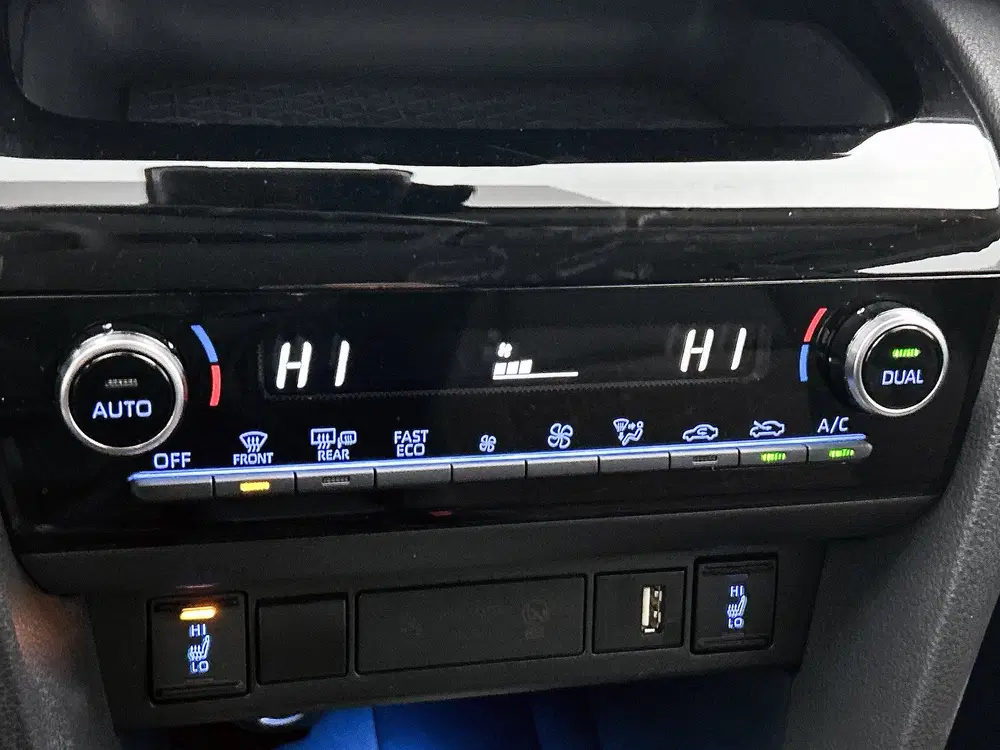 Toyota Yaris Cross 1.5 Hybrid Executive Limited uit 2021, foto 10