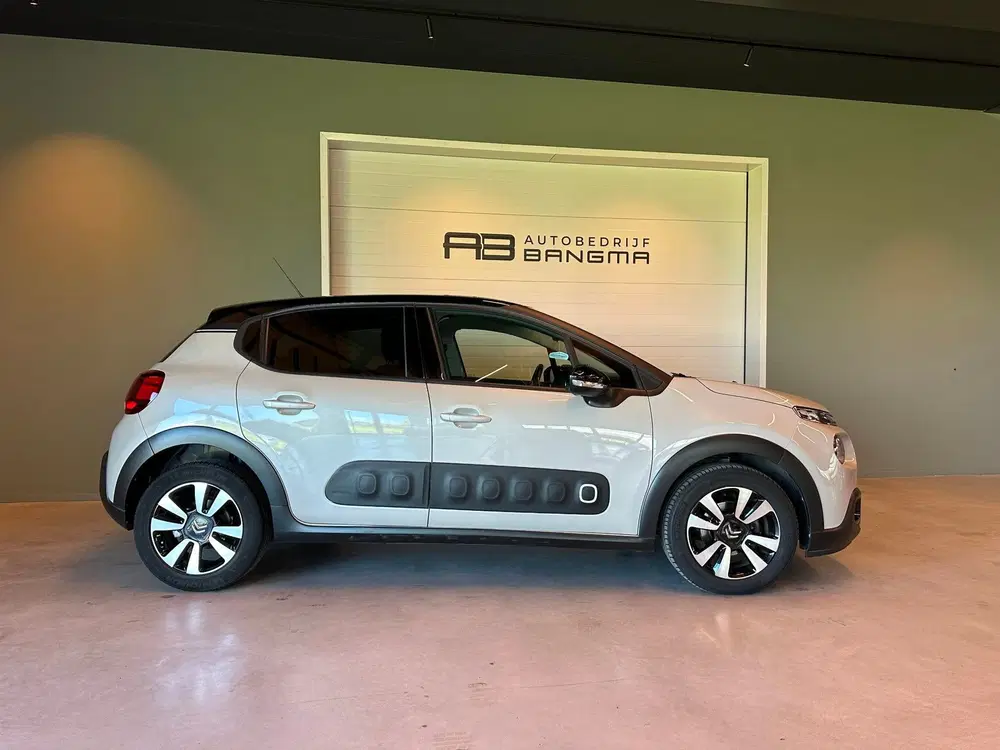 Citroën C3 Citroen C3 1.2 PureTech AUTOMAAT S&S FEEL uit 2019, foto 2