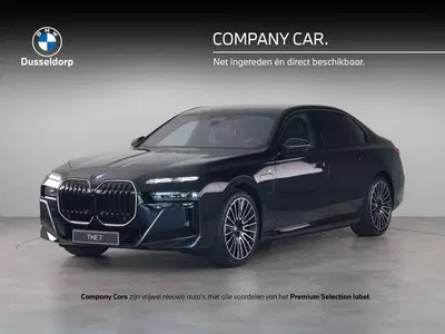 BMW 7-serie 750e xDrive *Vraag naar levertijd* (bj 202 uit 2026