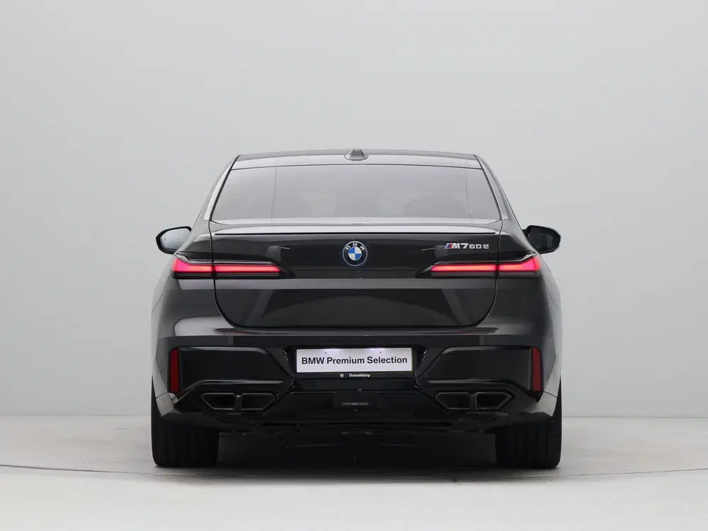 BMW 7-serie M760e xDrive uit 2025, foto 10