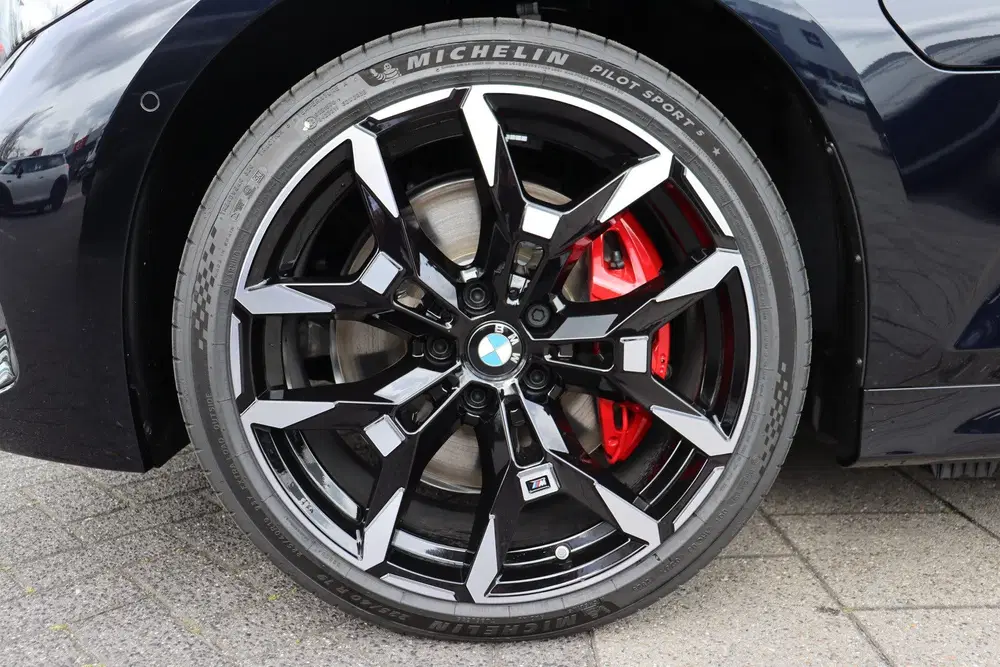BMW 3-serie 330e M Sport Automaat uit 2026, foto 5
