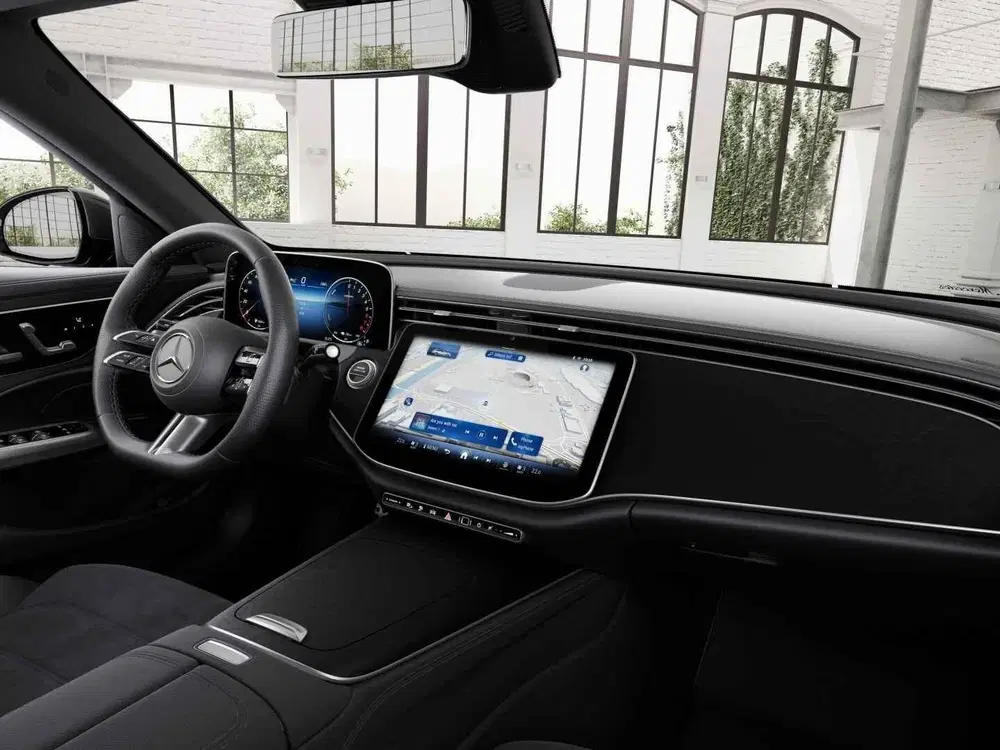 Mercedes-Benz E-Klasse 300 e Business Solution AMG uit 2026, foto 4
