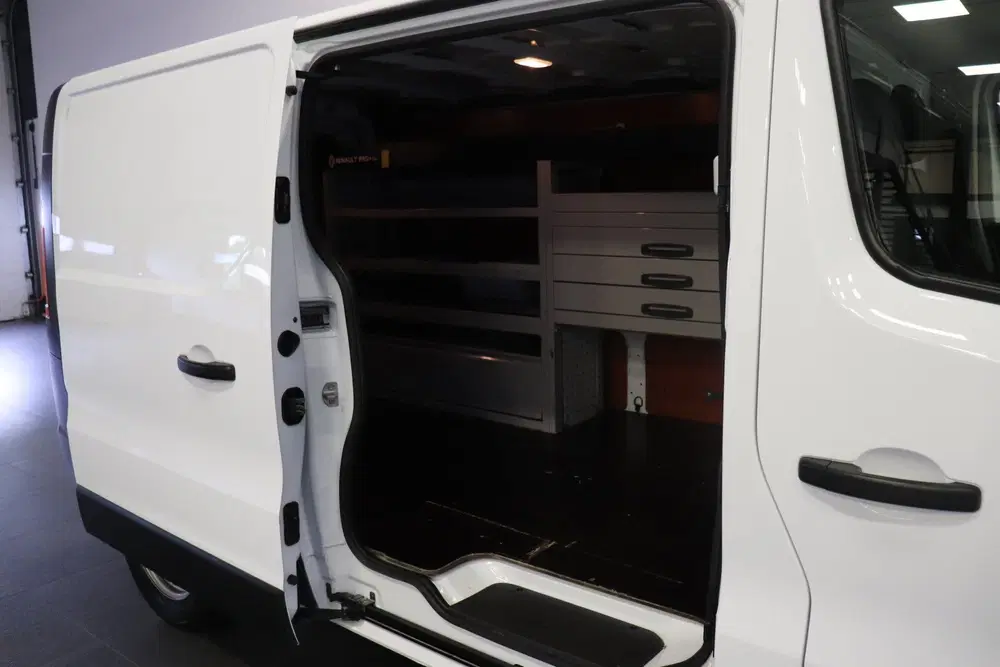 Renault Trafic 2.0 Blue dCi 130PK L2 EURO 6 uit 2023, foto 10