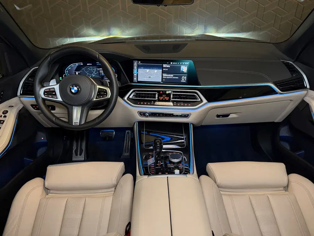 BMW X5 xDrive45e High Exe uit 2021, foto 12
