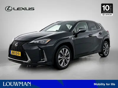 Lexus UX 300h F SPORT Design uit 2024