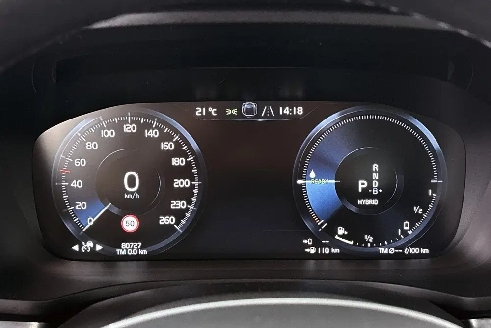 Volvo V60 2.0 T6 Recharge AWD R-Design Panoramadak 1 uit 2022, foto 11