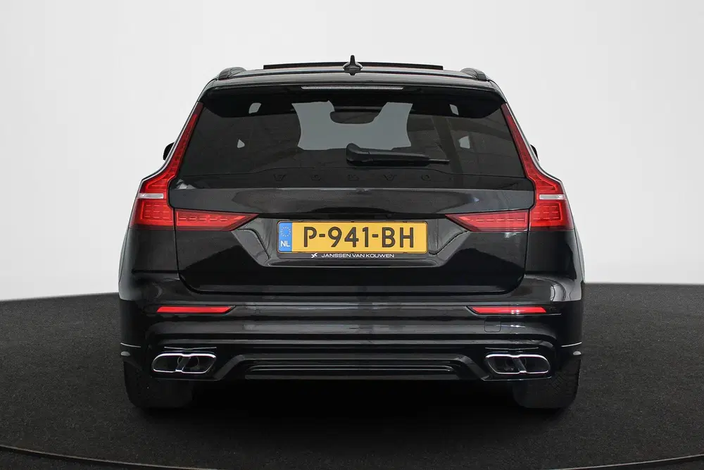 Volvo V60 2.0 T6 Recharge AWD R-Design Panoramadak 1 uit 2022, foto 15