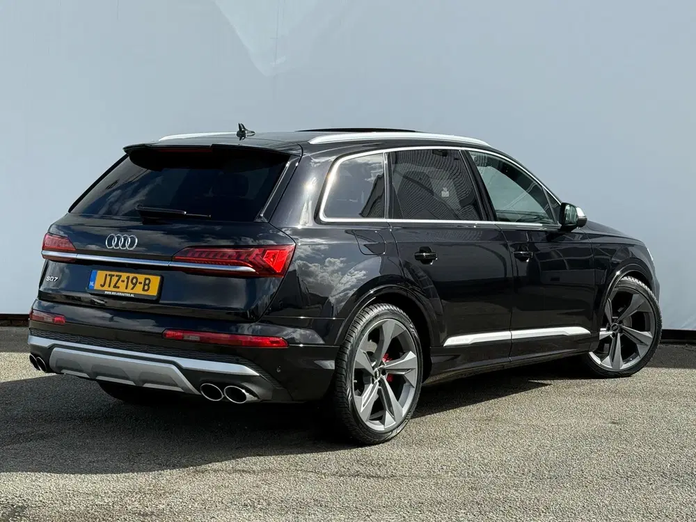 Audi Q7 4.0 TDI SQ7 quattro 7 persoons uit 2020, foto 3