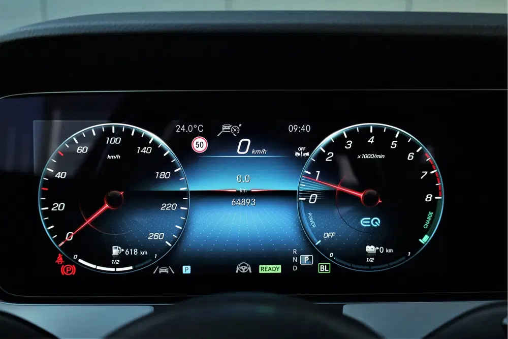 Mercedes-Benz E-Klasse E 300 e Avantgarde fabrieksgar uit 2021, foto 5