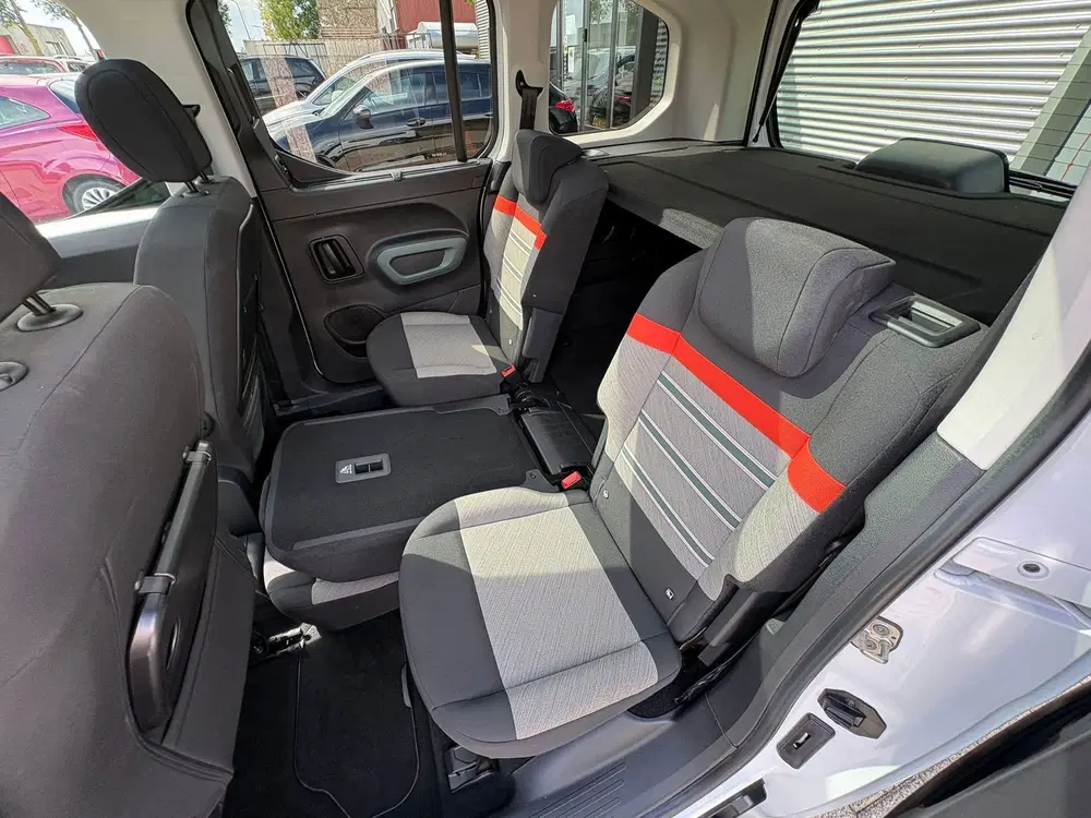 Citroën Berlingo Citroen Berlingo 1.2 PureTech Shine WEINIG uit 2019, foto 14