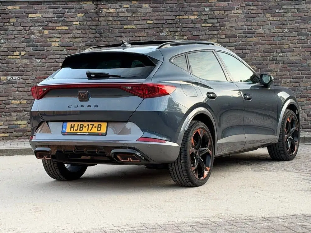 Cupra Formentor 1.4 E-Hybrid VZ Copper Edition Panodak SOH uit 2022, foto 10
