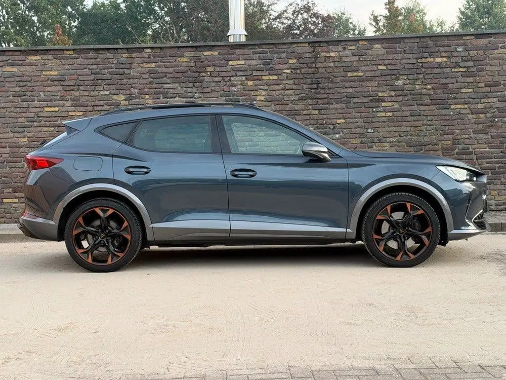 Cupra Formentor 1.4 E-Hybrid VZ Copper Edition Panodak SOH uit 2022, foto 8