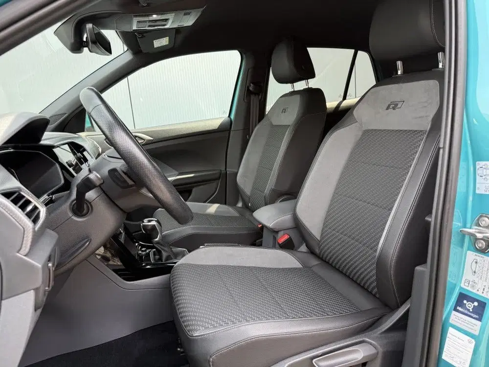 Volkswagen T-Cross 1.0 TSI Style R-Line AUTOMAAT VIRTUAL BEA uit 2019, foto 14