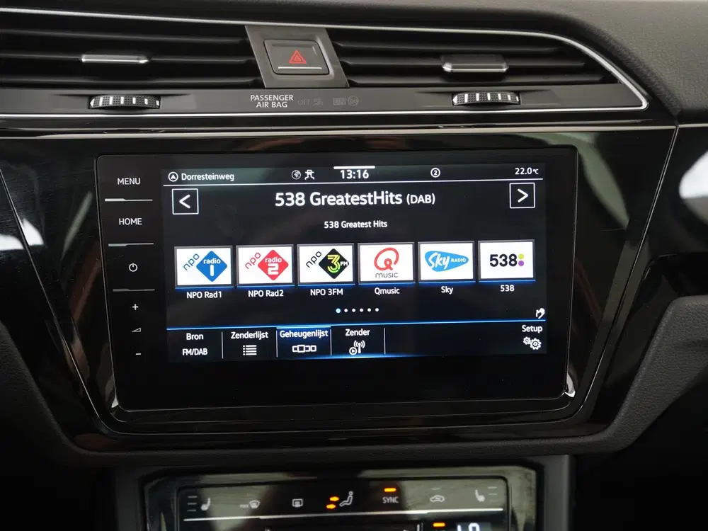 Volkswagen Touran 1.5 TSI Highline DSG uit 2023, foto 15