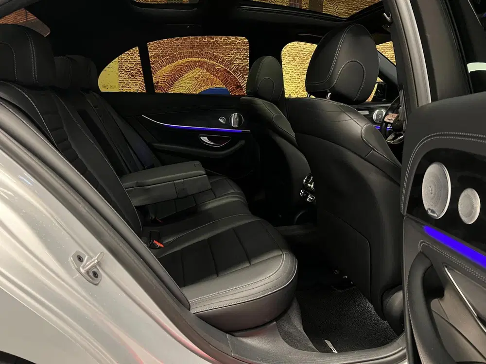Mercedes-Benz E-Klasse 300e Premium+ AMG Aut Panodak Burmest uit 2019, foto 15