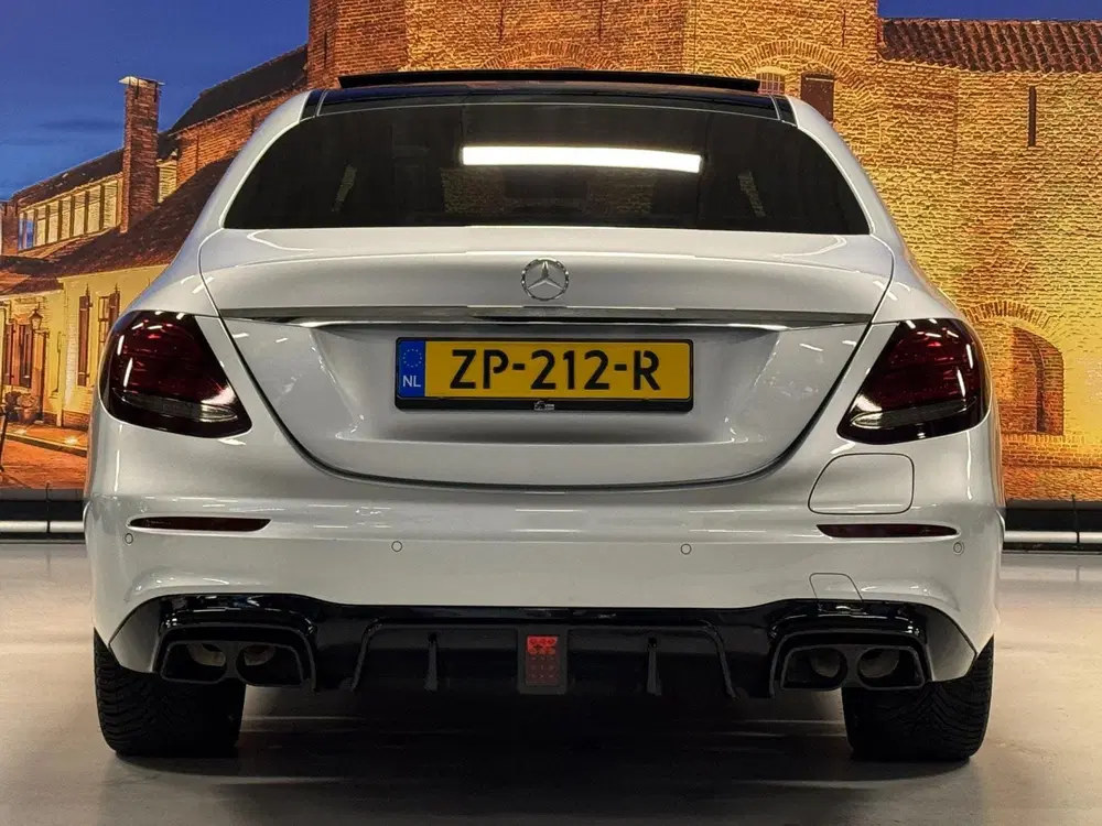 Mercedes-Benz E-Klasse 300e Premium+ AMG Aut Panodak Burmest uit 2019, foto 6