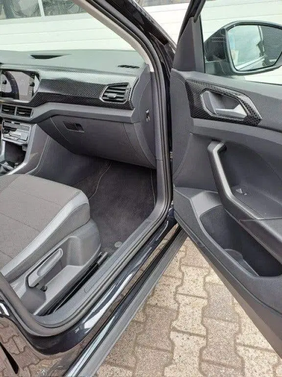 Volkswagen T-Cross 1.0 TSI STYLE Virtual Cockpit uit 2022, foto 10