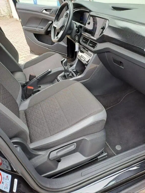 Volkswagen T-Cross 1.0 TSI STYLE Virtual Cockpit uit 2022, foto 11