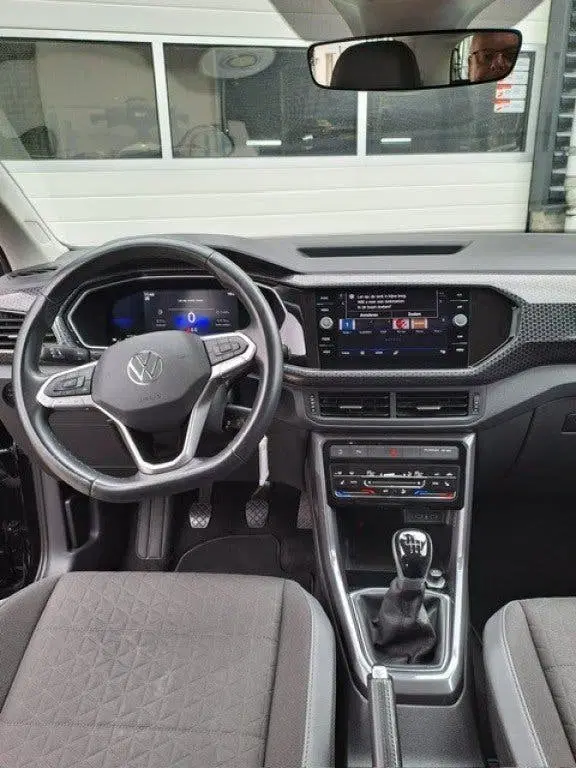 Volkswagen T-Cross 1.0 TSI STYLE Virtual Cockpit uit 2022, foto 14