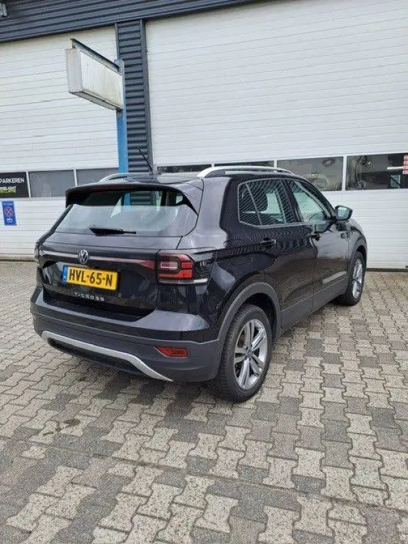 Volkswagen T-Cross 1.0 TSI STYLE Virtual Cockpit uit 2022, foto 5
