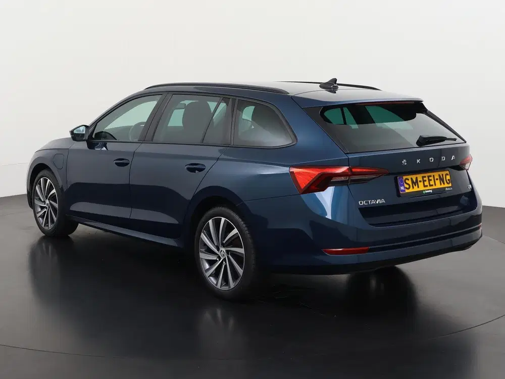 Skoda Octavia 1.4 TSI iV PHEV Ambition uit 2022, foto 8