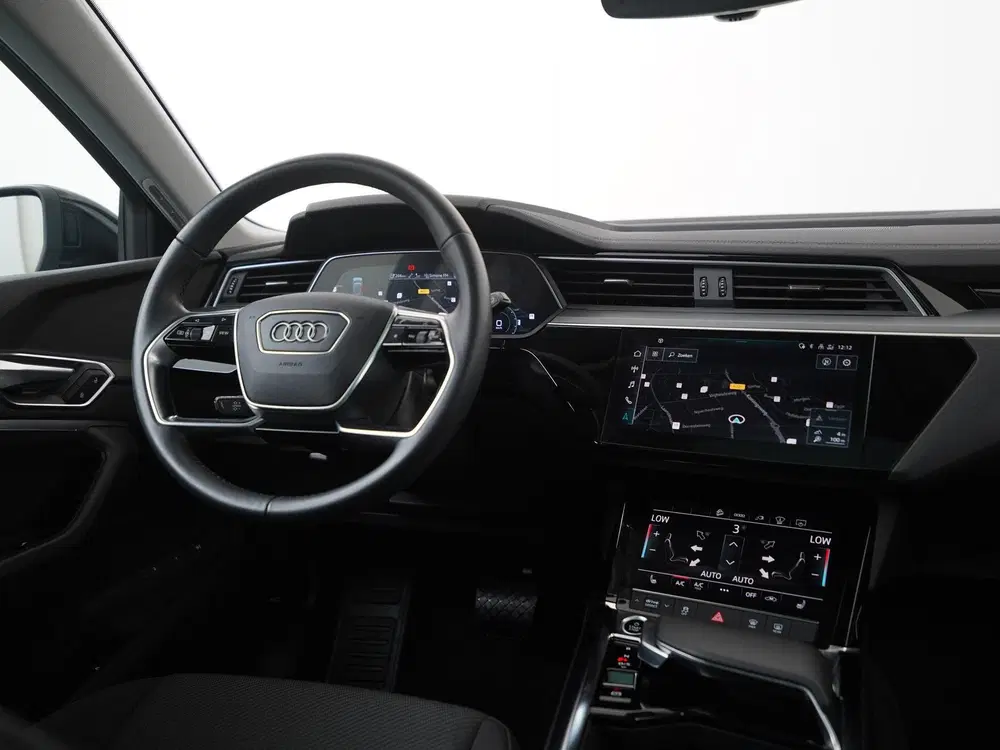 Audi e-tron 55 quattro 95 kWh uit 2022, foto 6